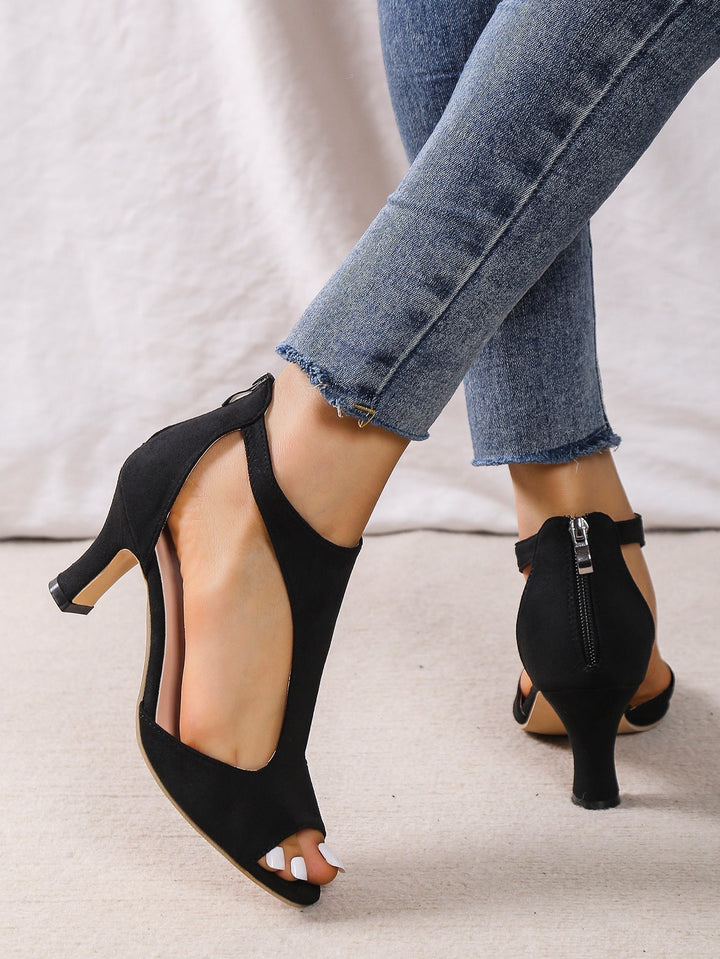 Women's elegant high heels, comfortable and supportive, a perfect choice for work, parties, and fashion.