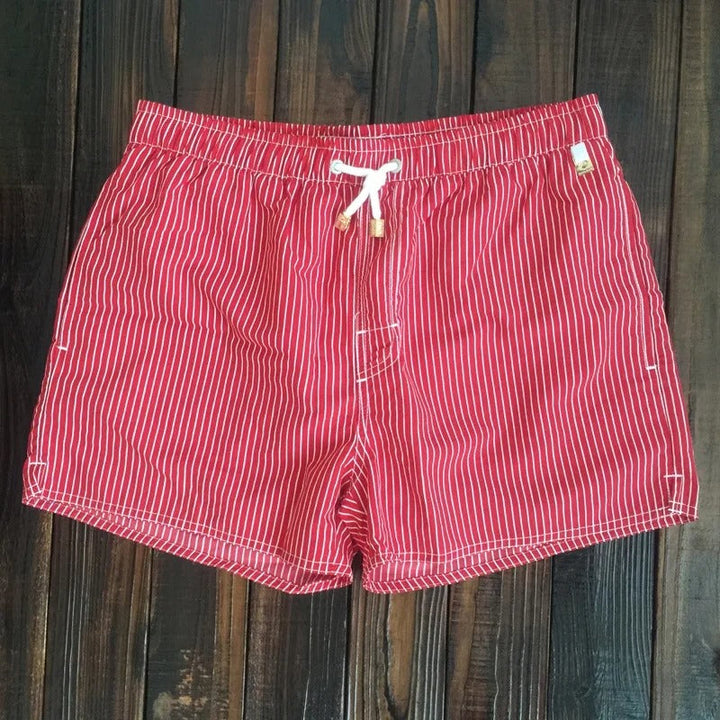 Versatile men's swimwear: stylish quick-dry swim shorts for vacation, beach, and casual summer wear.