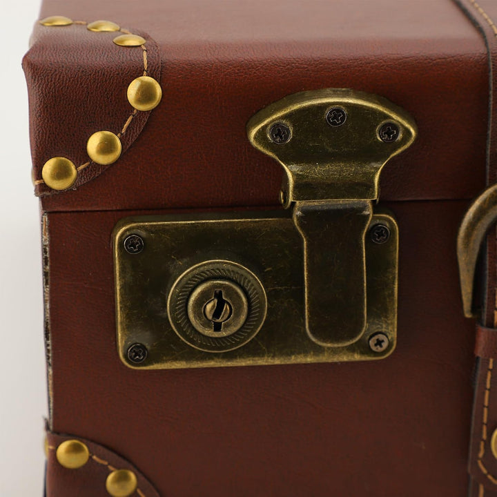 Timeless heritage brown leather overnight bag. Vintage unisex carry-on luggage for elegant travel.