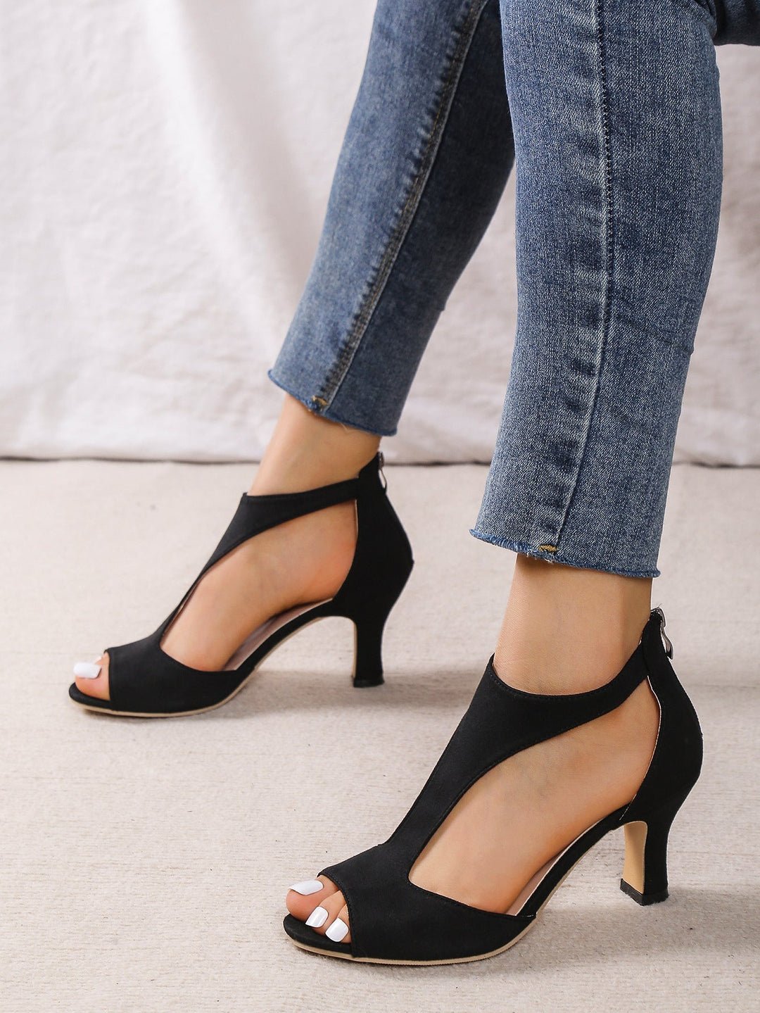 Pink comfortable high heels for women, designed with all-day support, stylish and practical footwear.