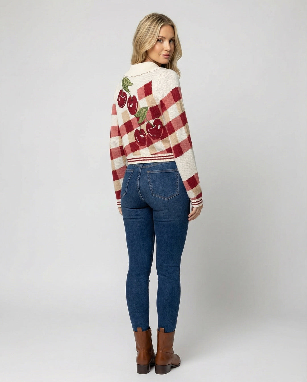 Feminine women's casual cropped floral cardigan, versatile for everyday spring & summer wear.