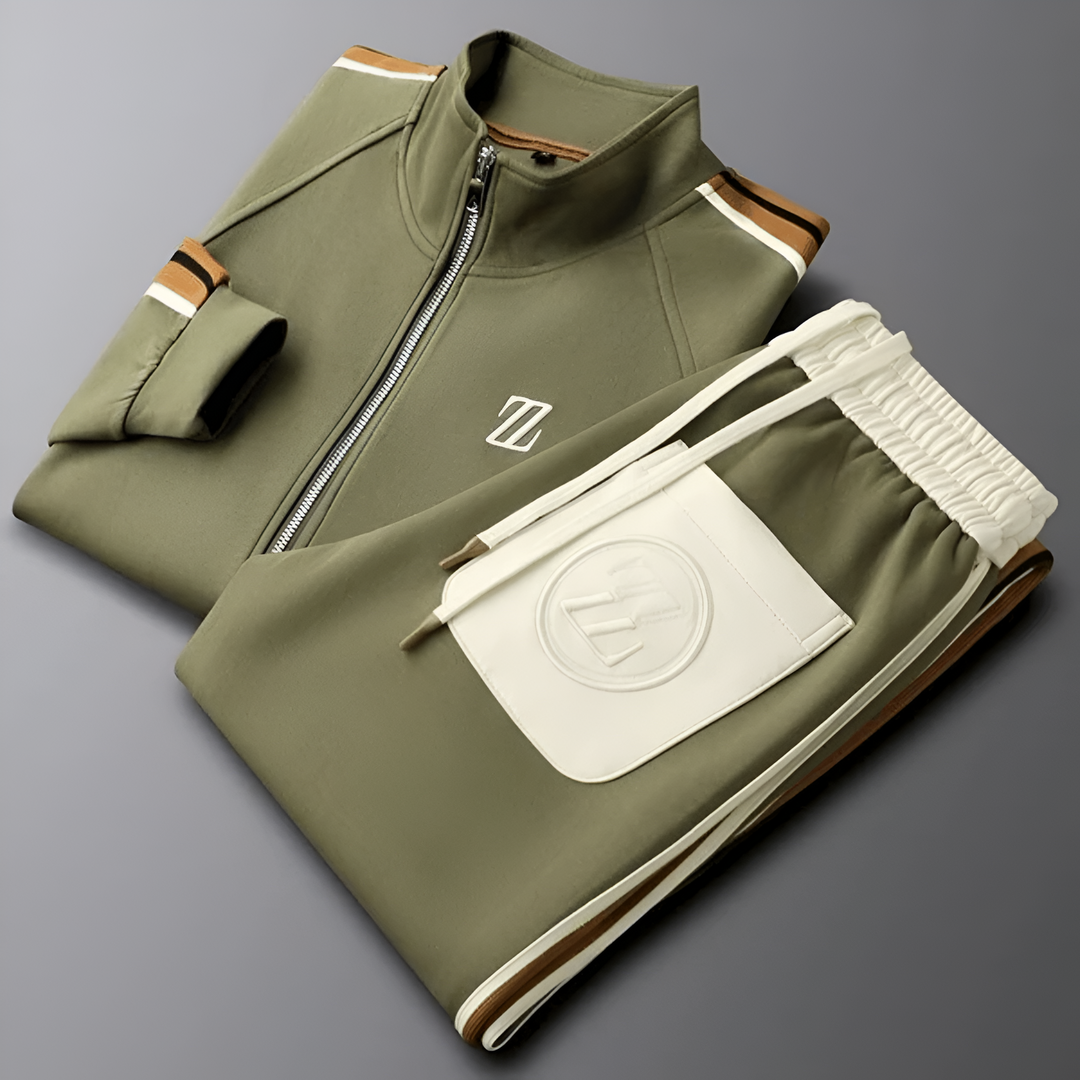 Stylish women's comfortable tracksuit, a versatile matching set for activewear, loungewear & casual chic.