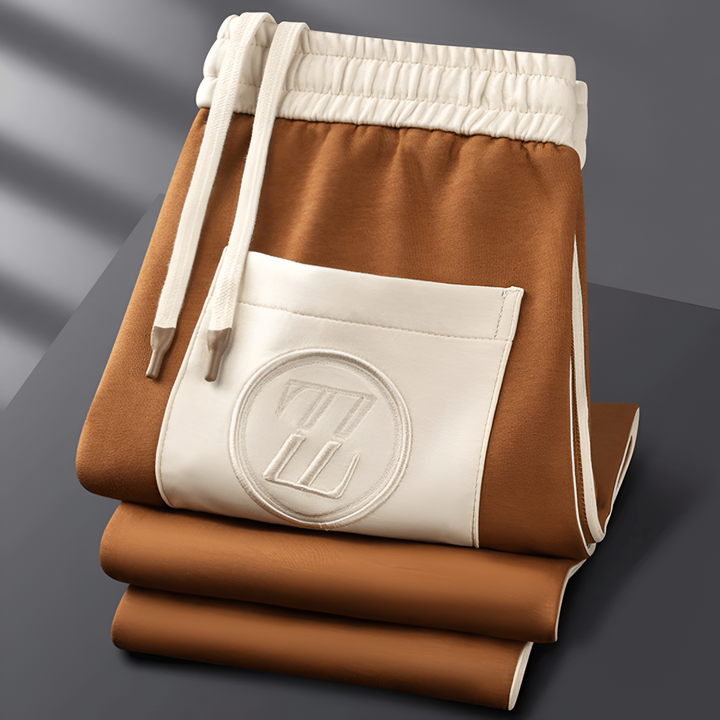 Chic women's two-piece tracksuit set, versatile activewear & loungewear for everyday style.