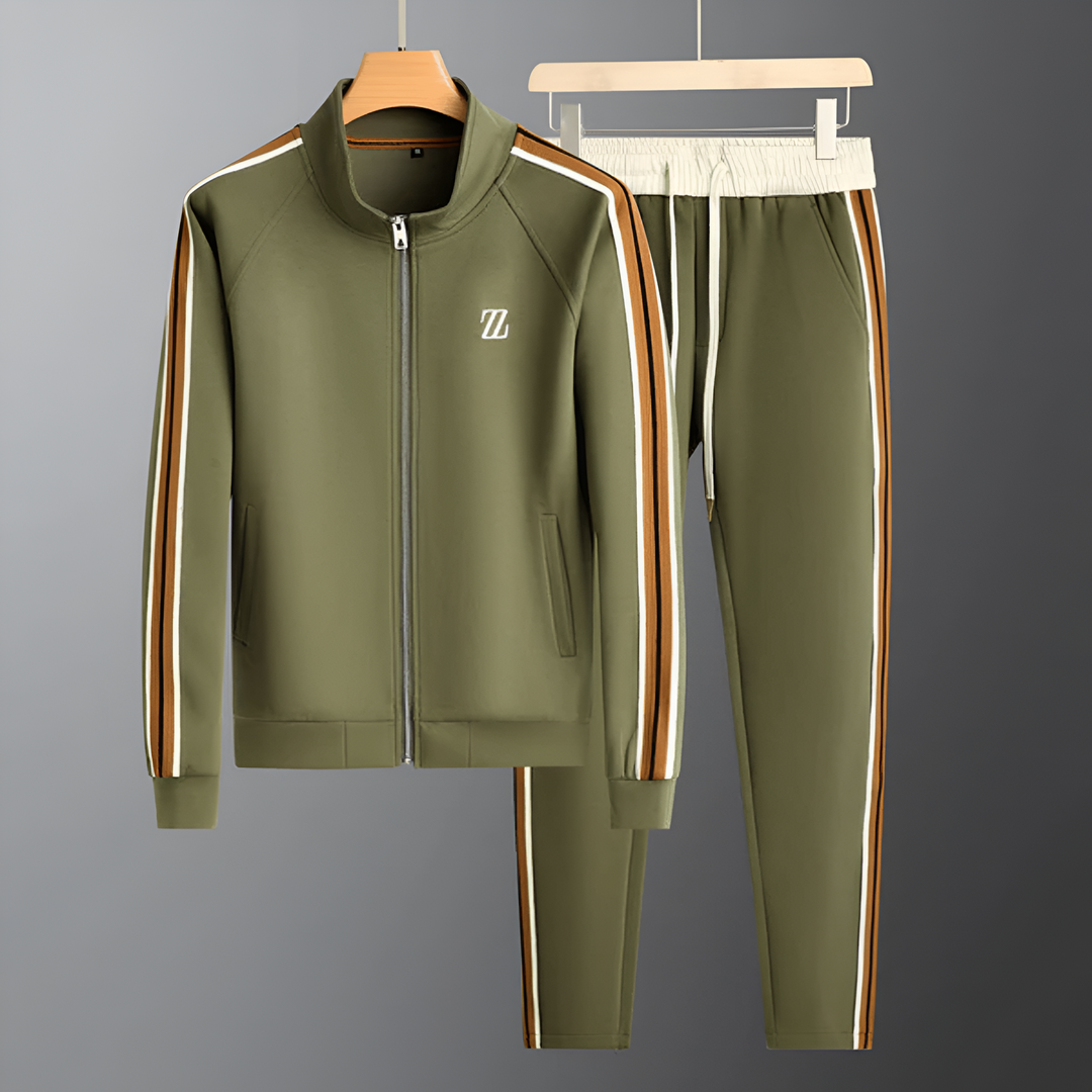 Complete women's sports outfit: a comfortable two-piece tracksuit for active and casual wear.
