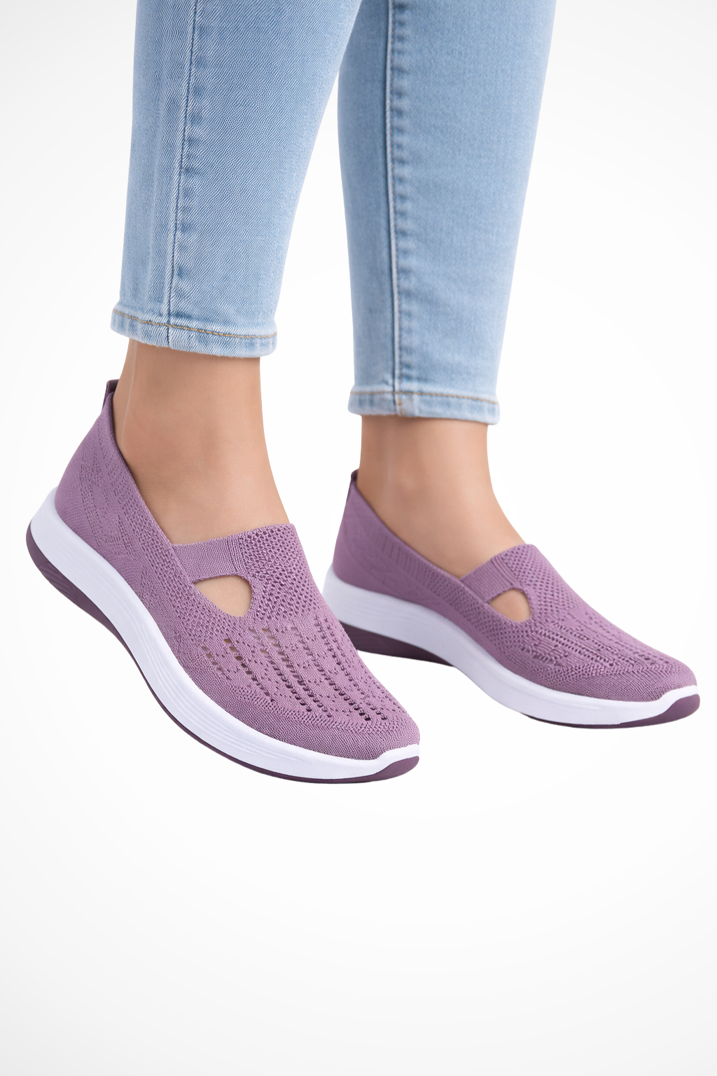 Women's Cordelia slip-on shoes, combining casual style with breathable everyday comfort.