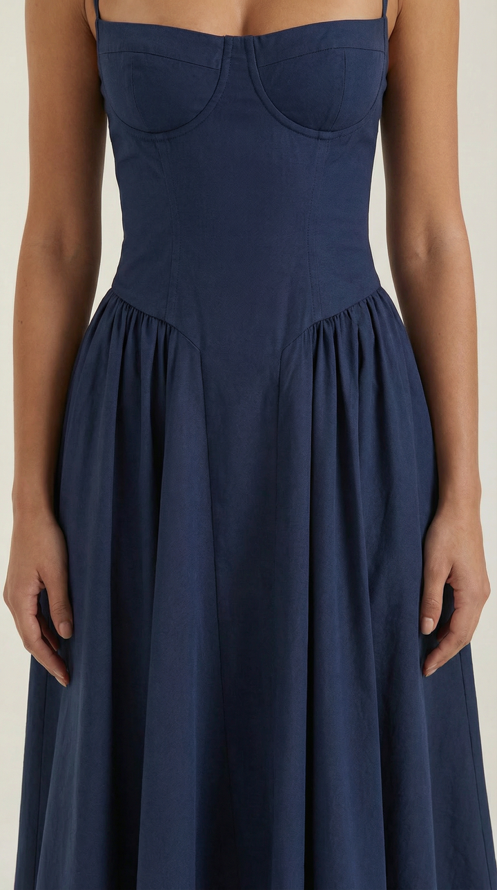 Romantic women's floral corset midi dress, an ideal choice for special occasions.