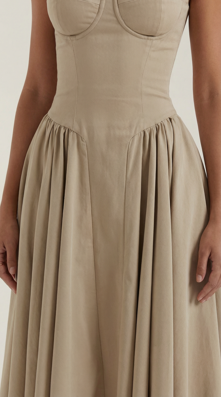 Elegant floral midi dress for women, a perfect summer dress with a structured fit.