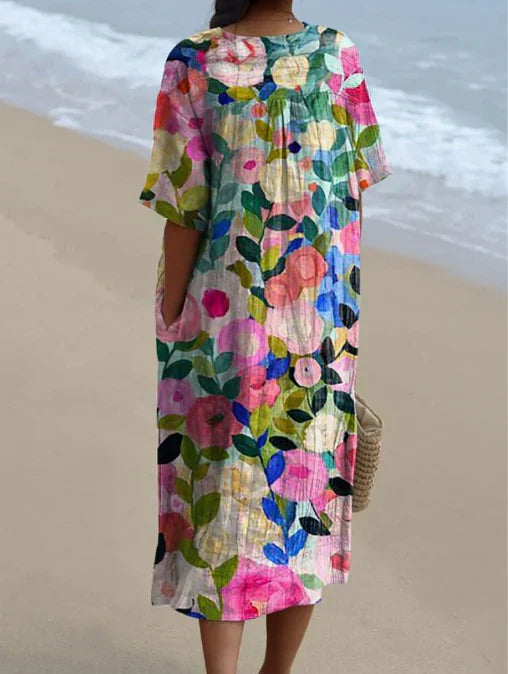 Lightweight women's floral summer maxi dress, perfect for relaxed days and comfort.