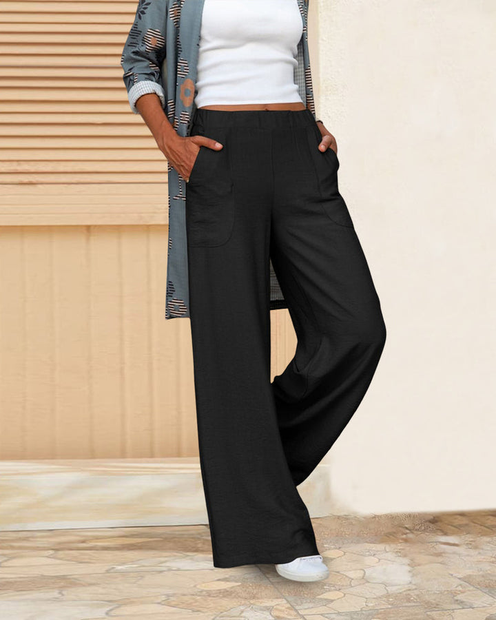 Versatile women's high waist straight leg trousers. Modern design for a comfortable, chic and casual look.