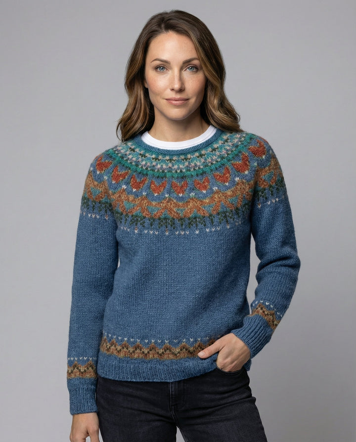 Women's Icelandic vintage knit sweater, a cozy & warm pullover for winter fashion.