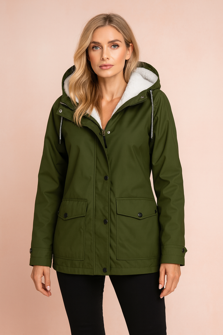 Everyday women's winter jacket, insulated and hooded, offering stylish warmth.