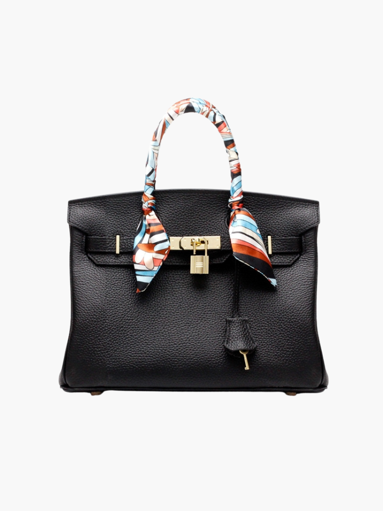 Soft genuine leather luxury handbag, elegant classic style for daily use.