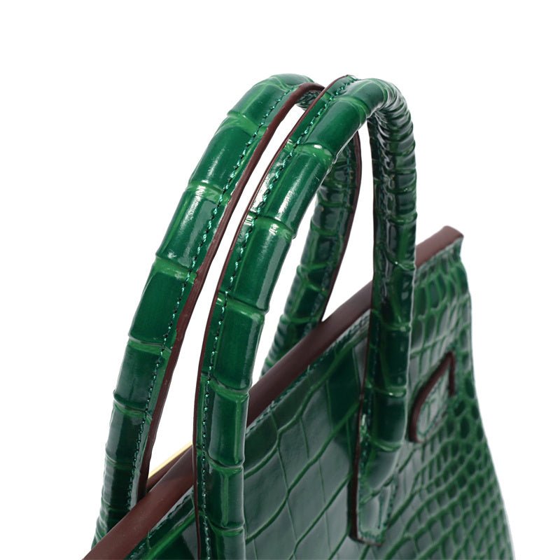 Elegant luxury genuine leather bag, organized for women's daily use.