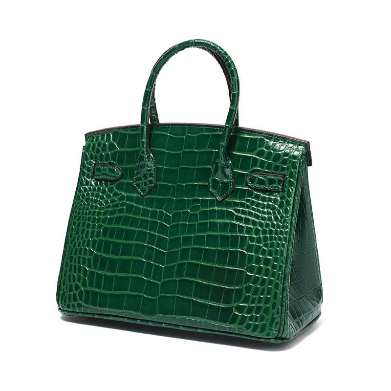 Luxury genuine leather handbag, a sophisticated classic everyday bag.