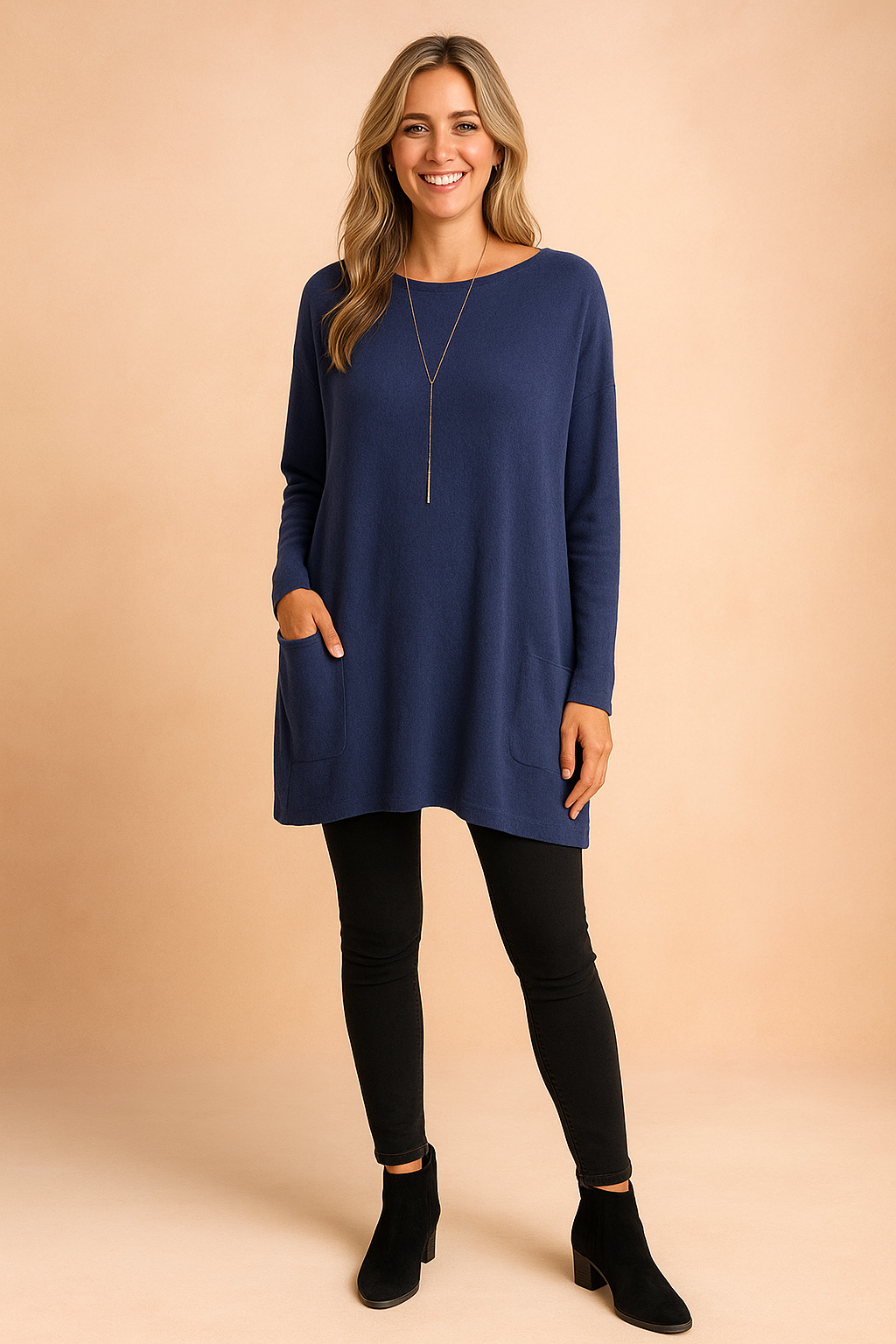 Relaxed fit women's oversized sweater with practical pockets. Comfortable long-sleeve pullover for daily style.