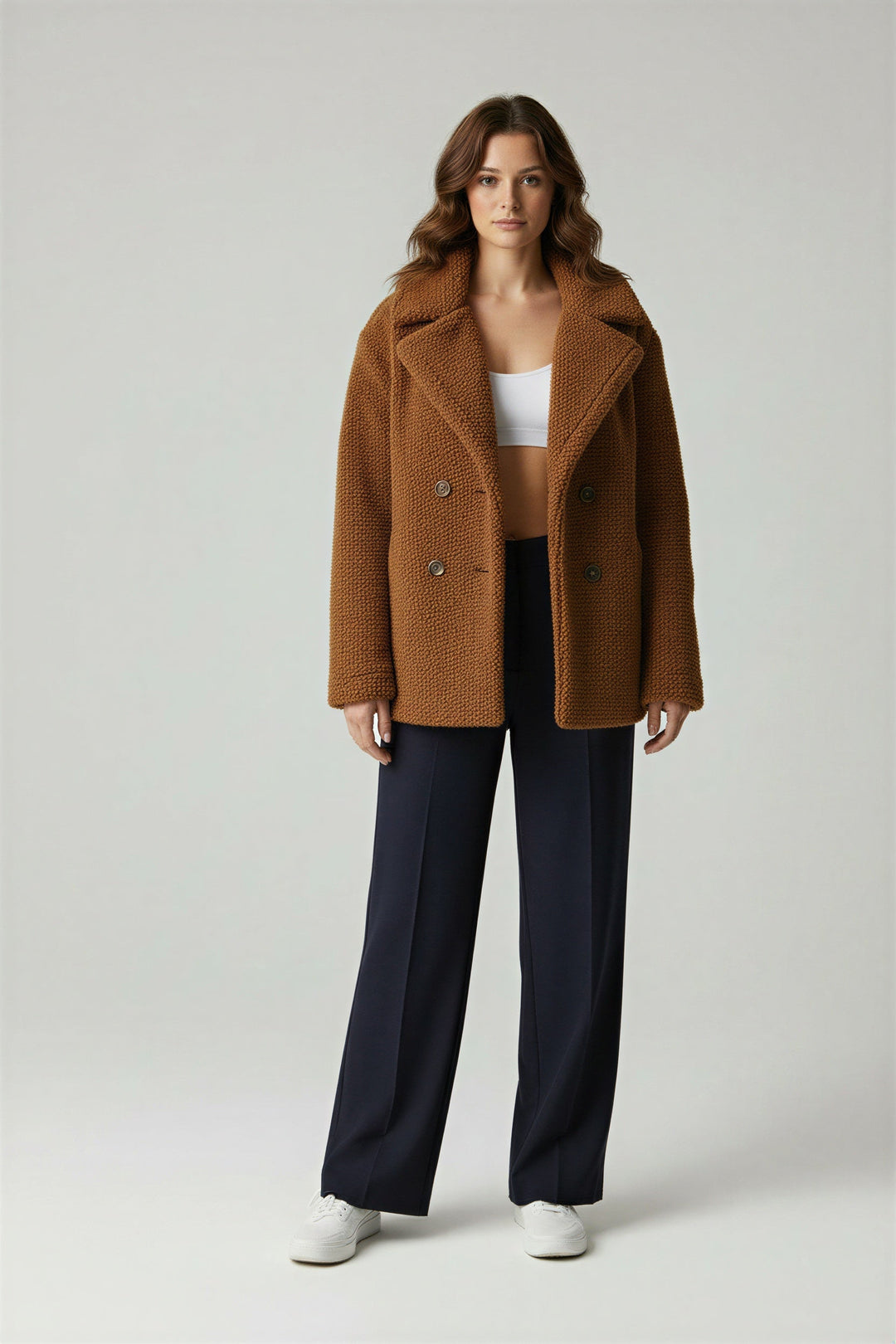 Casual women's winter coat, oversized for a warm & stylish look.