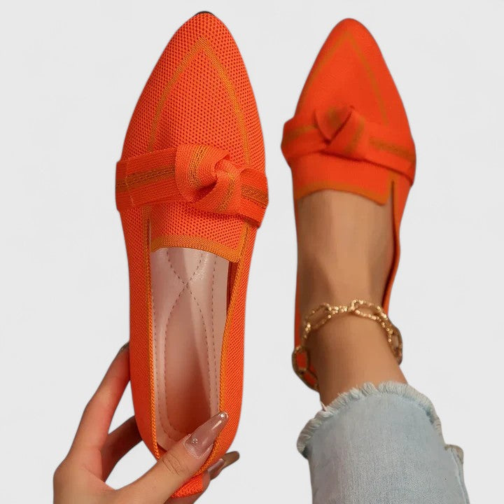 Versatile pointed toe women's flats, orthopedic comfort with arch support & cushioned sole for daily wear.