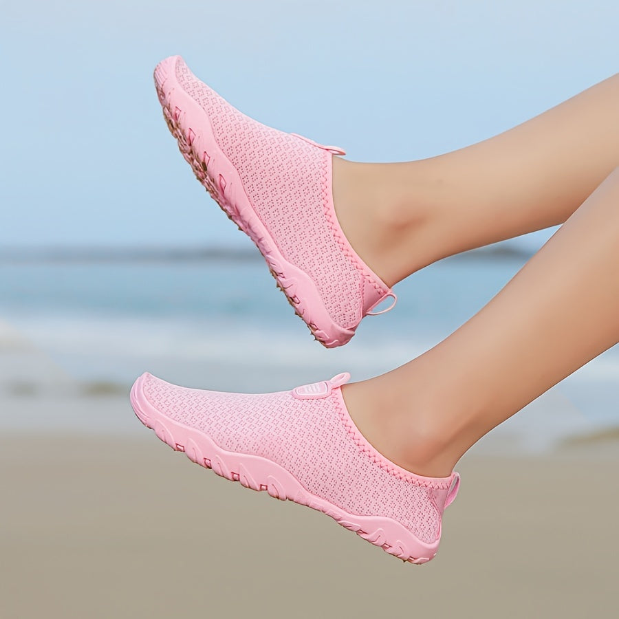 Versatile women's quick dry water shoes. Non-slip sole & breathable for beach, pool, and water sports.