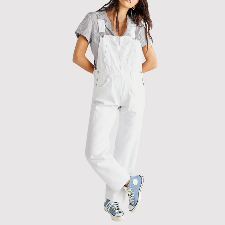 Stylish women's wide-leg relaxed fit overalls, ideal for versatile everyday fashion and effortless casual wear.