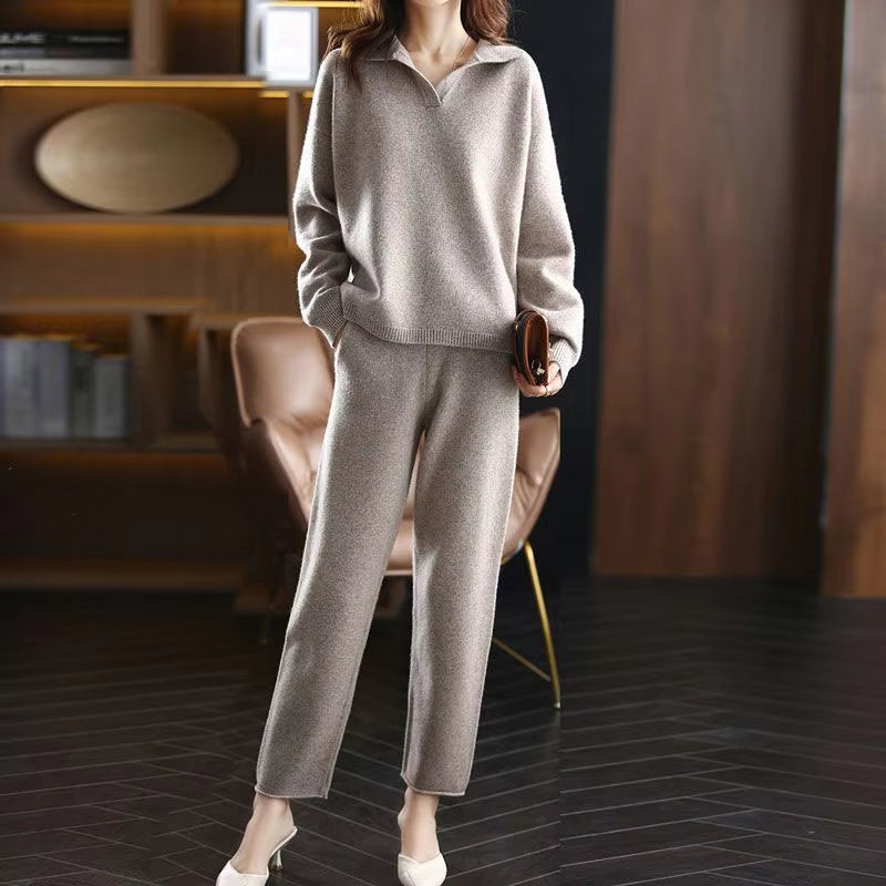 Women's elegant cashmere two-piece set, a blend of ultimate softness & sophisticated style.