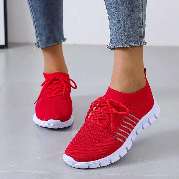 Supportive comfort shoes for women, ideal for all-day wear, ensuring foot health with a lightweight design.