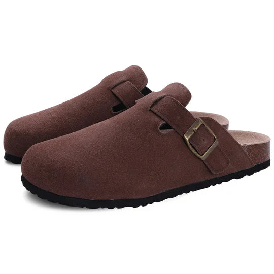 Comfortable women's slides, soft & supportive, ideal for casual summer days. Adjustable strap for a perfect fit.