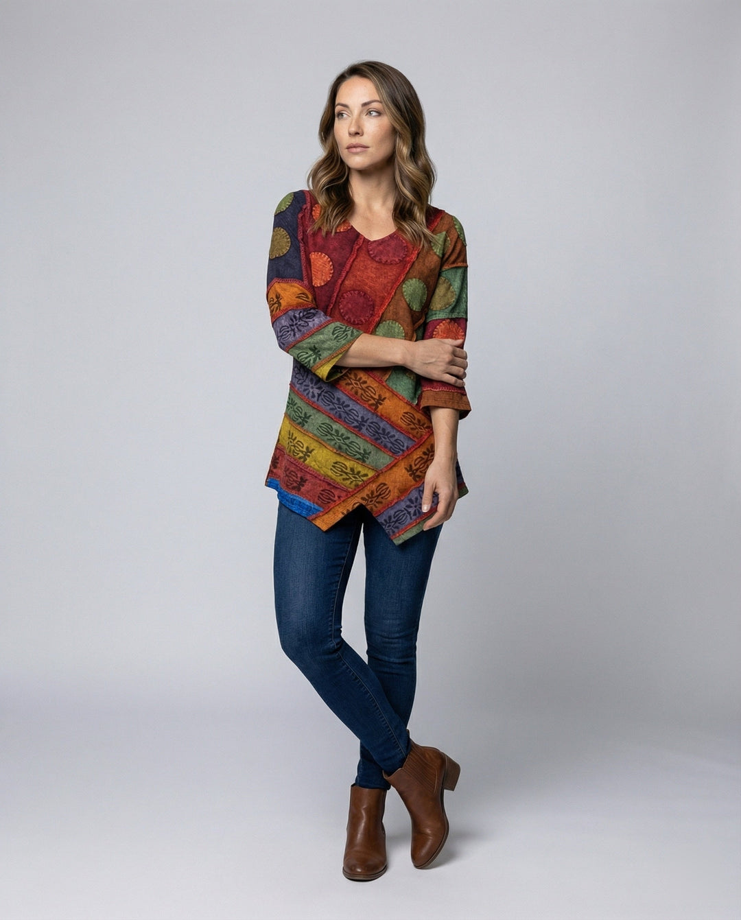 Women's vintage V-neck long sleeve top, elegant and versatile for casual wear.