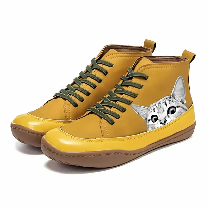 Stylish women's comfort ankle boots with fun cat print & lace-up design. Ideal for cat lovers.