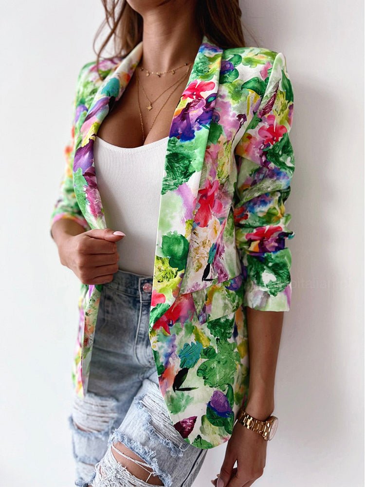 Elegant women's floral print blazer, a colorful fashion jacket for versatile office attire & spring looks.