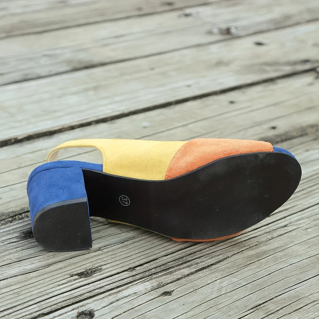 Fashionable women's open-toe sandals with a sturdy block heel, color-block design & chic slingback.