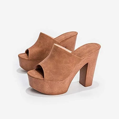Comfortable dark blue platform sandals for women with a stable, stylish chunky heel.