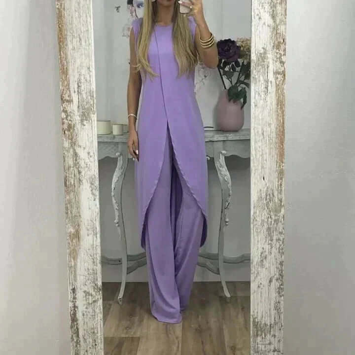 "Women's elegant two-piece set in soft cotton with chic design, versatile colors, perfect for casual or formal occasions."