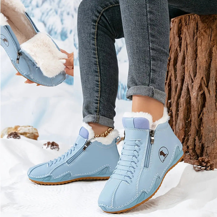 Warm women's everyday ankle boots, faux-fur lined, cozy and stylish for chilly winter days.