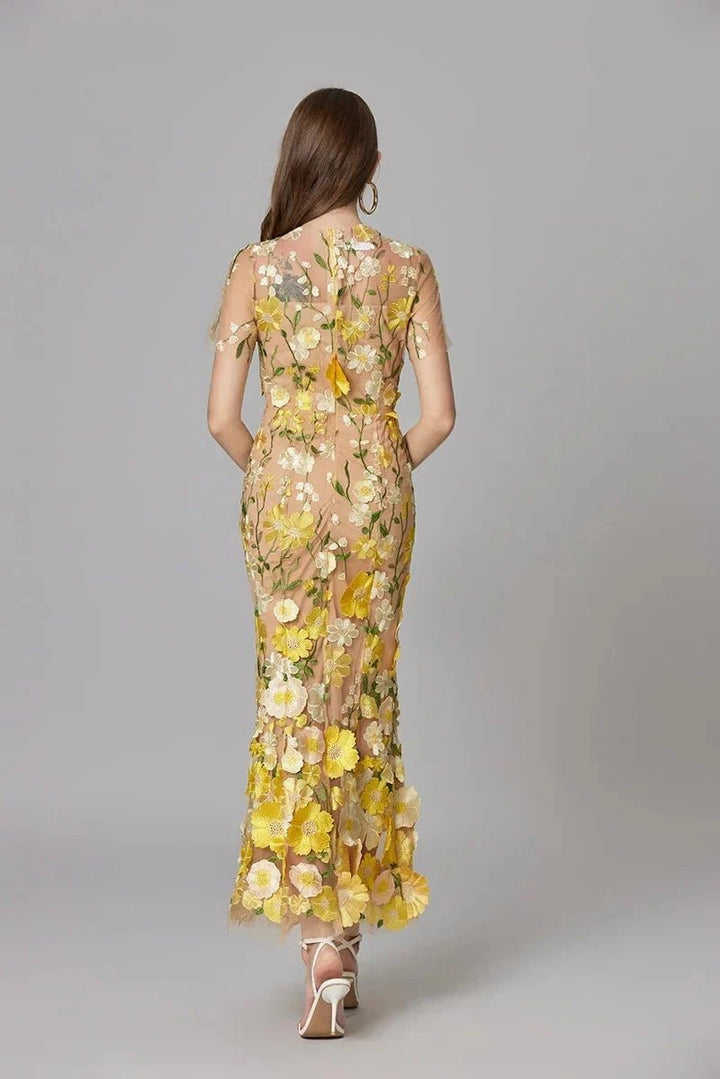 Summer Scarlett floral applique sleeveless maxi dress, a chic formal option.
