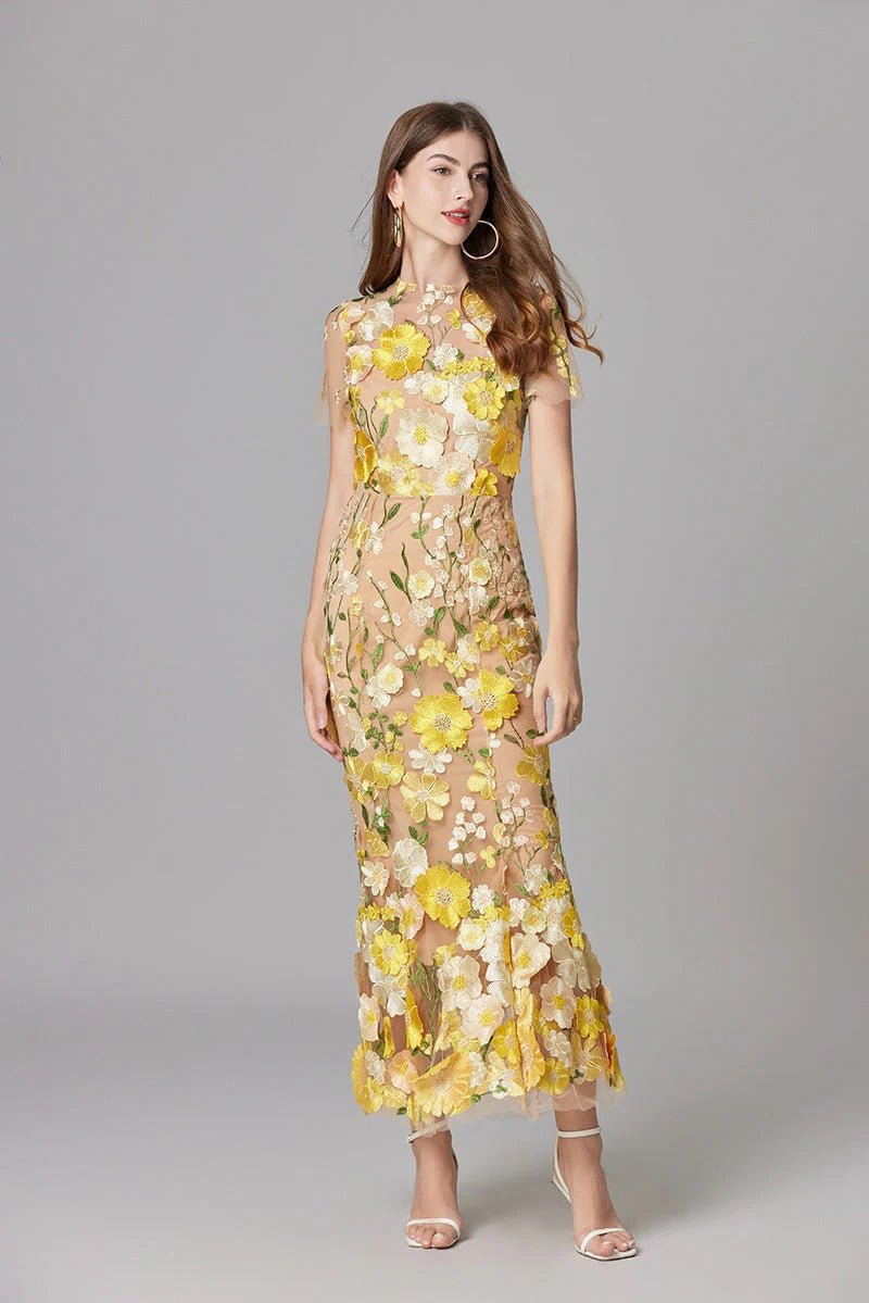 Women's Scarlett sleeveless maxi dress with exquisite floral appliques for special events.