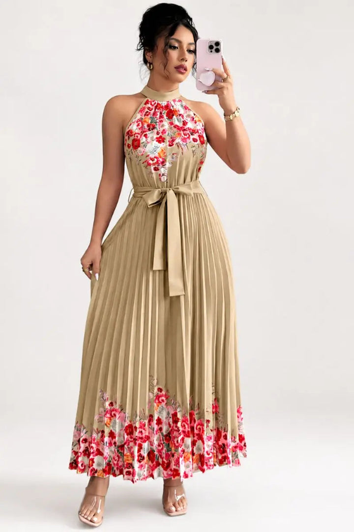Versatile women's floral pleated halter maxi dress, suitable for parties, weddings, formal occasions.
