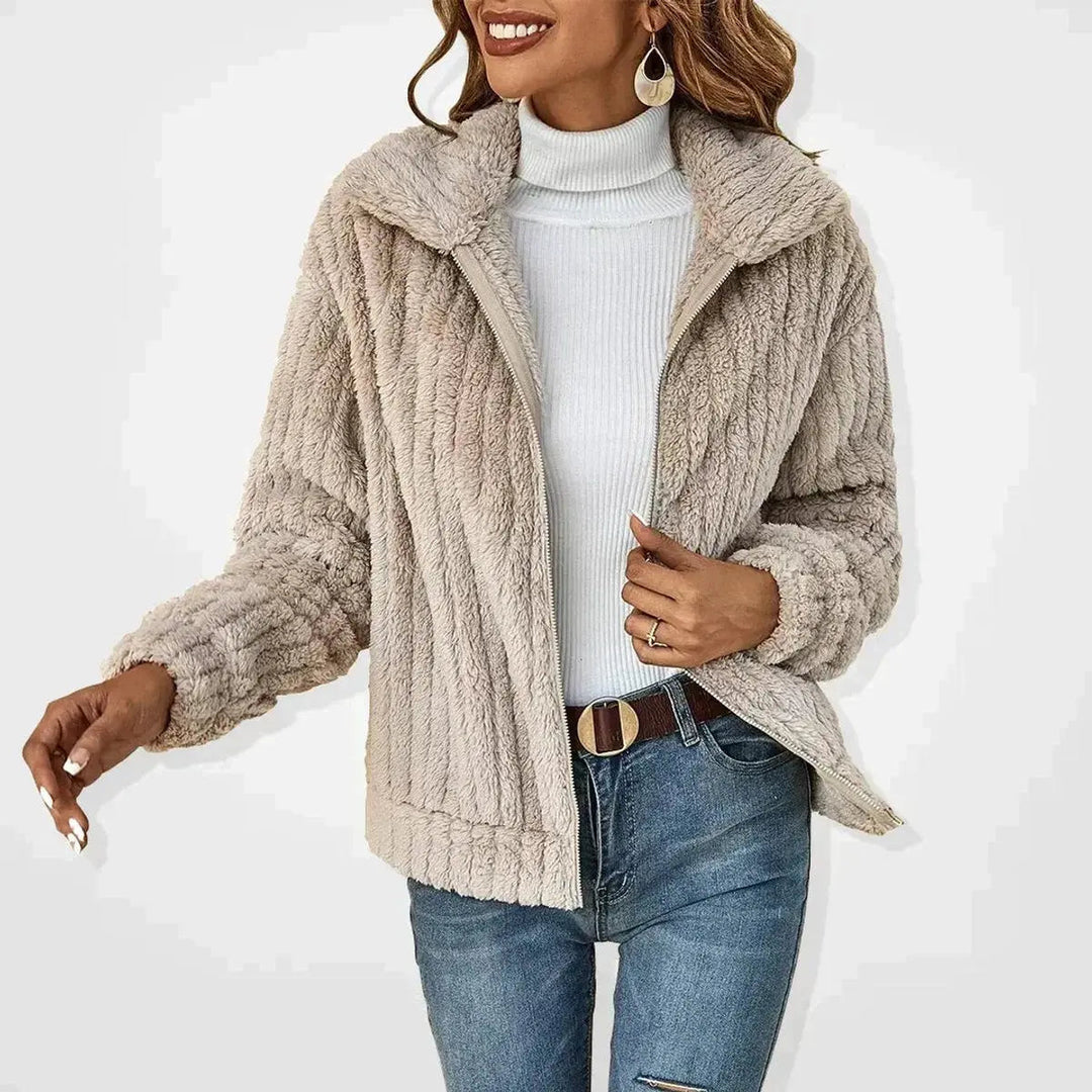 Women's fluffy zip-up quilted jacket, a cozy & warm casual outerwear perfect for autumn and winter.