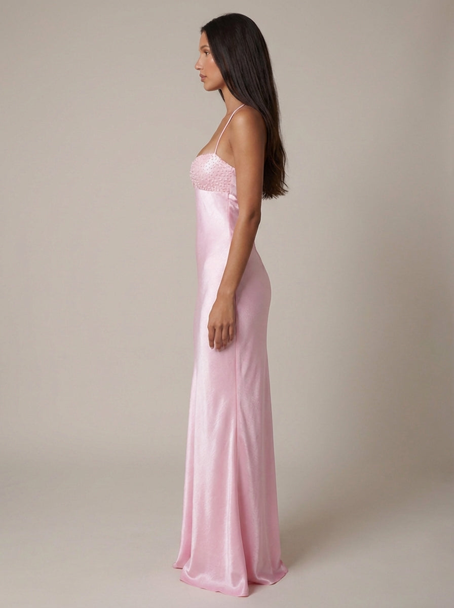 Chic halter neck maxi evening gown for women, featuring an elegant design and flowing silhouette.