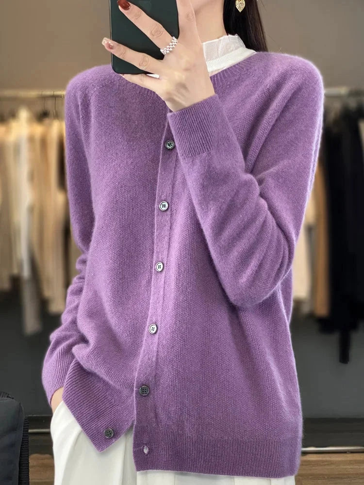 Versatile women's button-front knit sweater, ideal for casual & elegant outfits, easy layering.