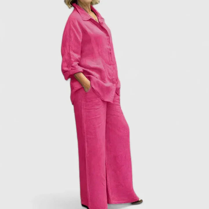 Women's casual yet elegant button-down shirt and wide leg pants outfit, ideal for warm weather.