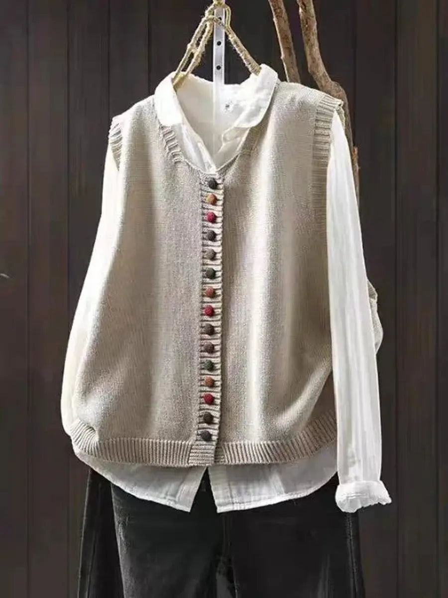 Women's relaxed-fit knitted sleeveless vest, perfect for casual layering or daily wear.