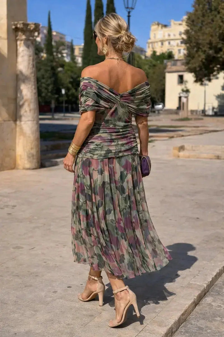 Cocktail party V-neck maxi dress with flattering ruched waist, a chic long formal gown.
