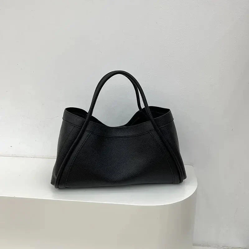 Women's structured tote bag. Functional everyday shoulder bag for work, travel, and daily essentials. Chic handbag.