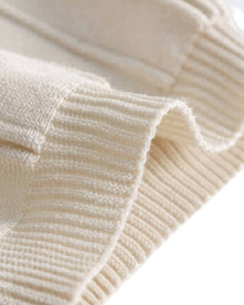 Smart casual men's striped half-zip polo shirt, a comfortable knit top with relaxed fit for everyday style.
